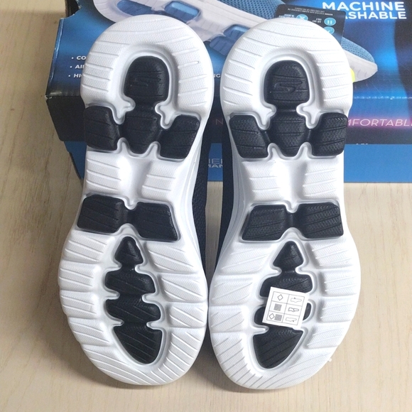 SKECHERS Women's GO WALK 5!!! - Picture 4 of 5